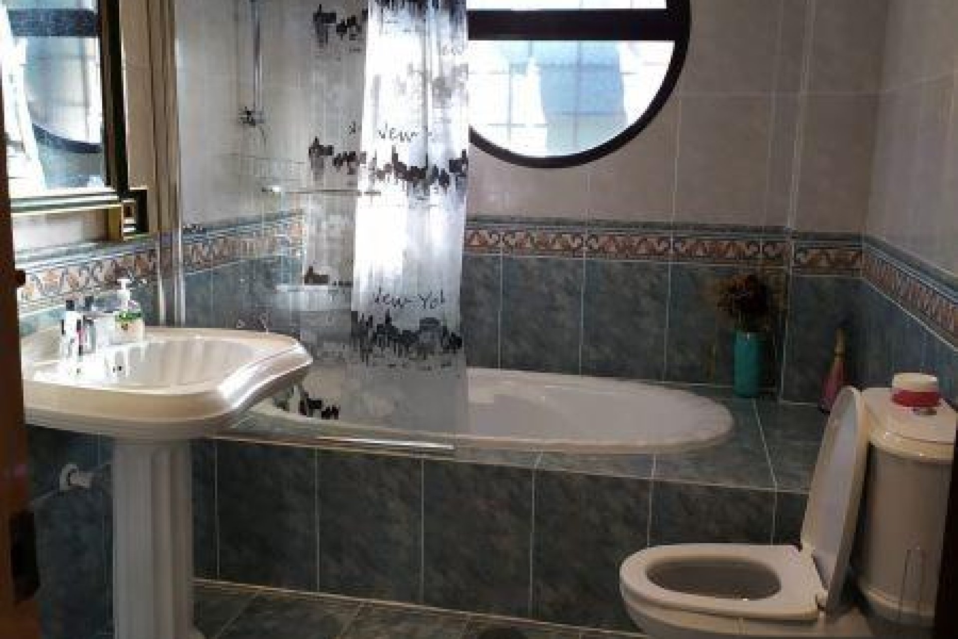 Herverkoop - Villa - Benidorm - Poniente