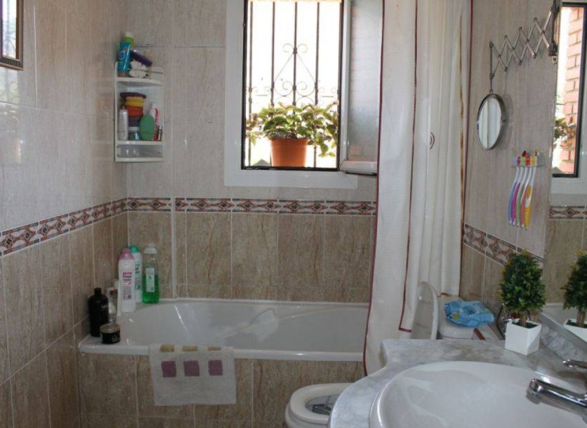 Herverkoop - Villa - Benidorm - Poniente
