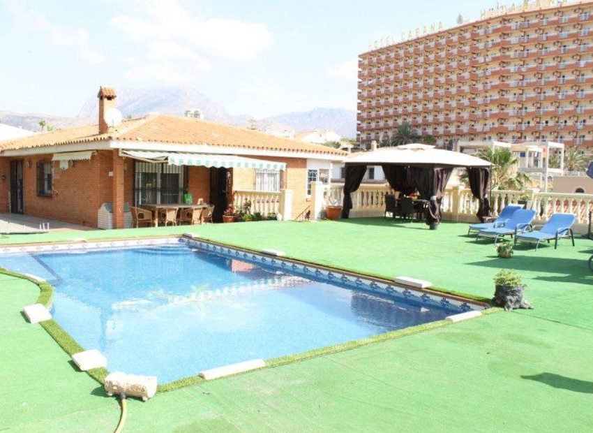 Herverkoop - Villa - Benidorm - Poniente