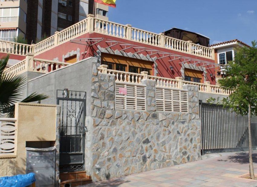Herverkoop - Villa - Benidorm - Poniente