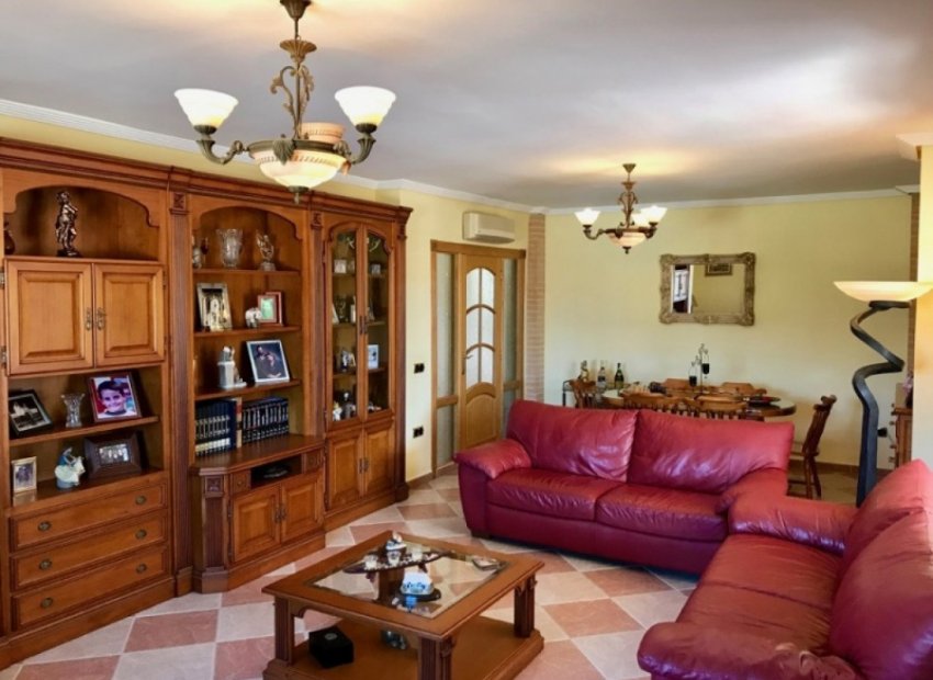 Herverkoop - Villa - Benidorm - Rincón de Loix