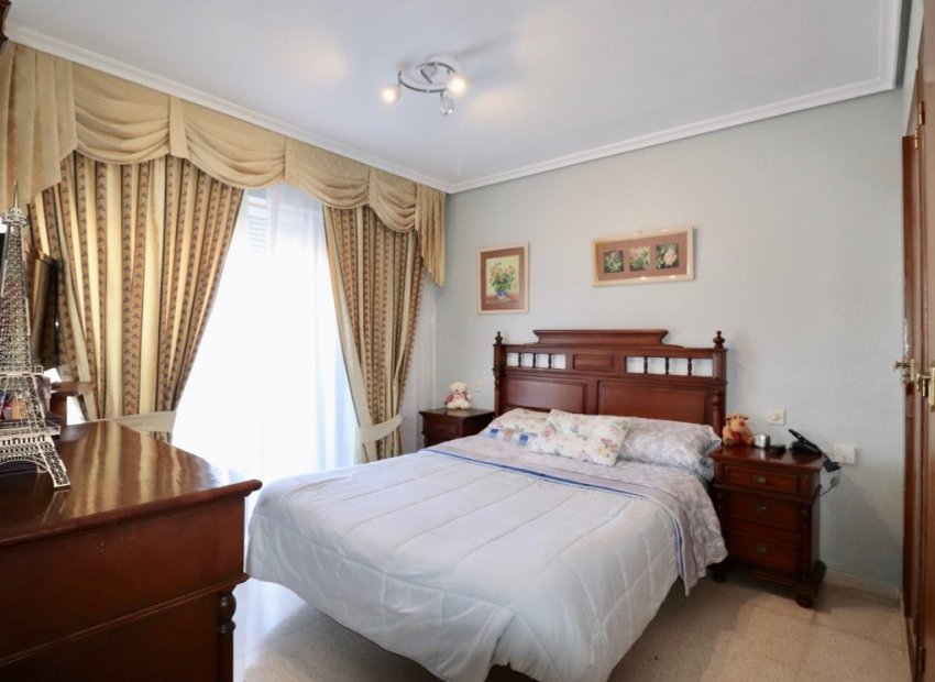 Herverkoop - Villa - Benidorm - Rincón de Loix