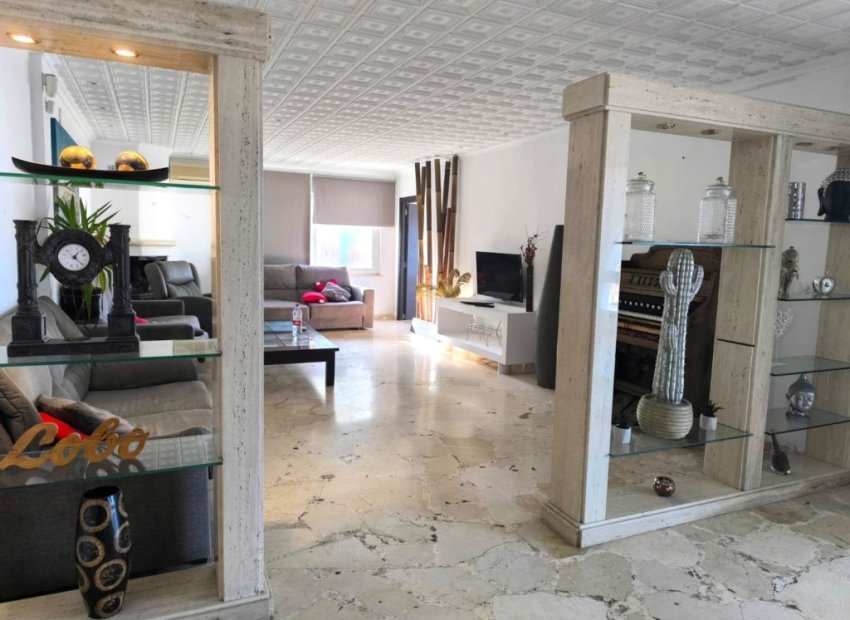 Herverkoop - Villa - Benidorm - Sierra Helada
