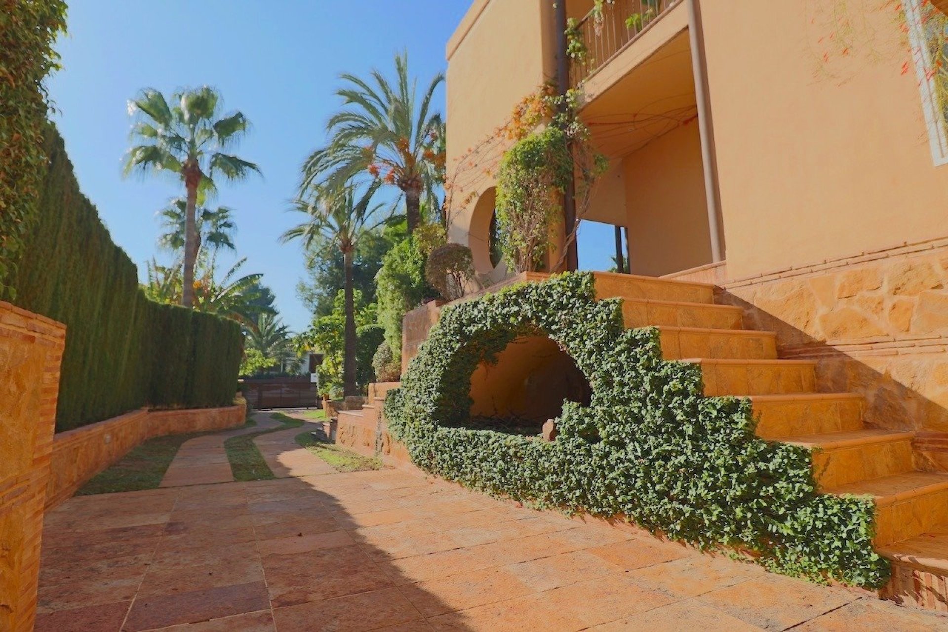 Herverkoop - Villa - Benidorm - Urbanizaciones