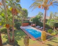 Herverkoop - Villa - Benidorm - Urbanizaciones