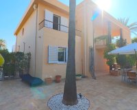 Herverkoop - Villa - Benidorm - Urbanizaciones