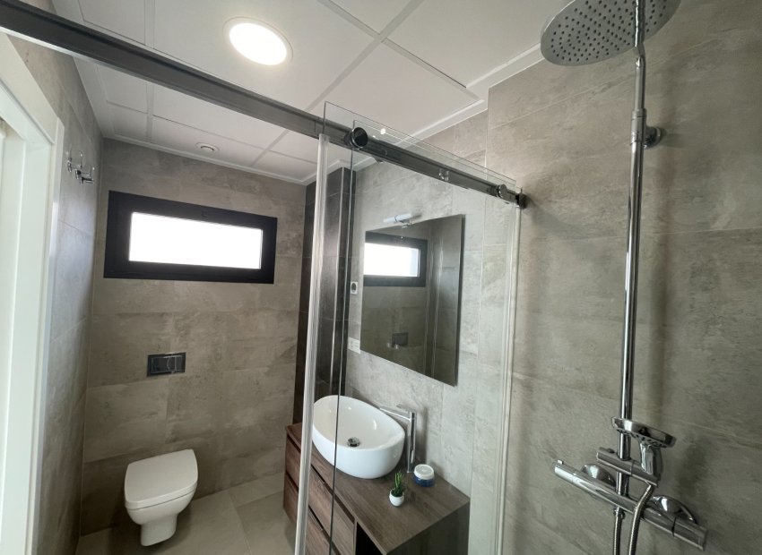 Herverkoop - Villa - Benijofar