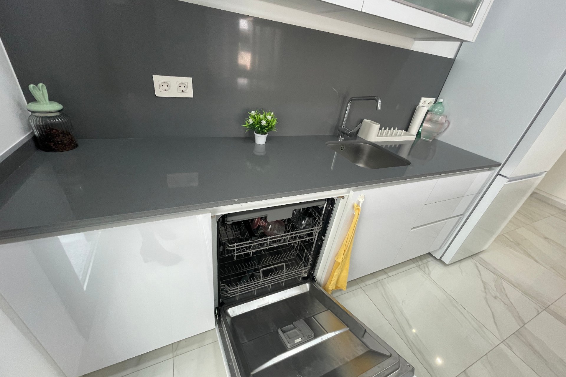 Herverkoop - Villa - Benijofar