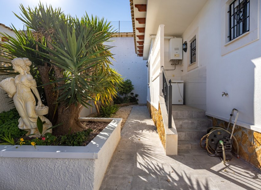 Herverkoop - Villa - Bigastro - Villas Andrea