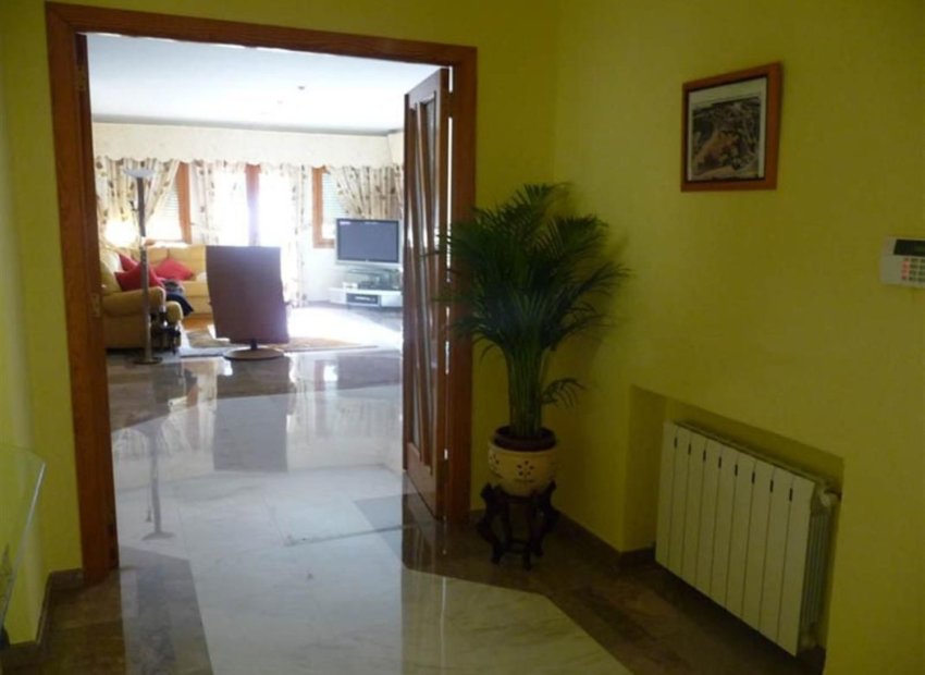 Herverkoop - Villa - Calpe - Gargasindi