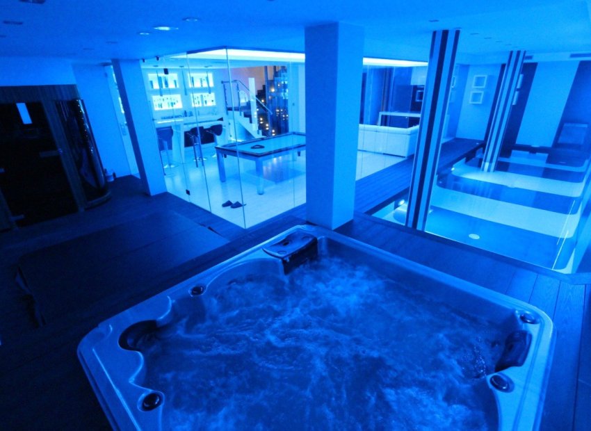 Herverkoop - Villa - Calpe - Zona Puerto Blanco - Maryvilla