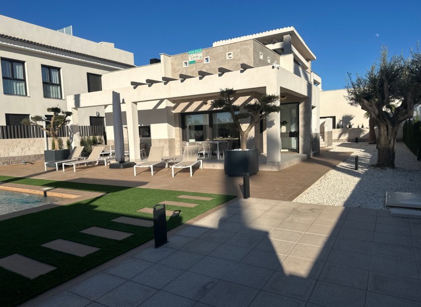 Herverkoop - Villa - Ciudad Quesada - Doña Pepa