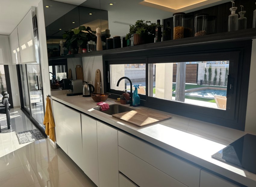 Herverkoop - Villa - Ciudad Quesada - Doña Pepa