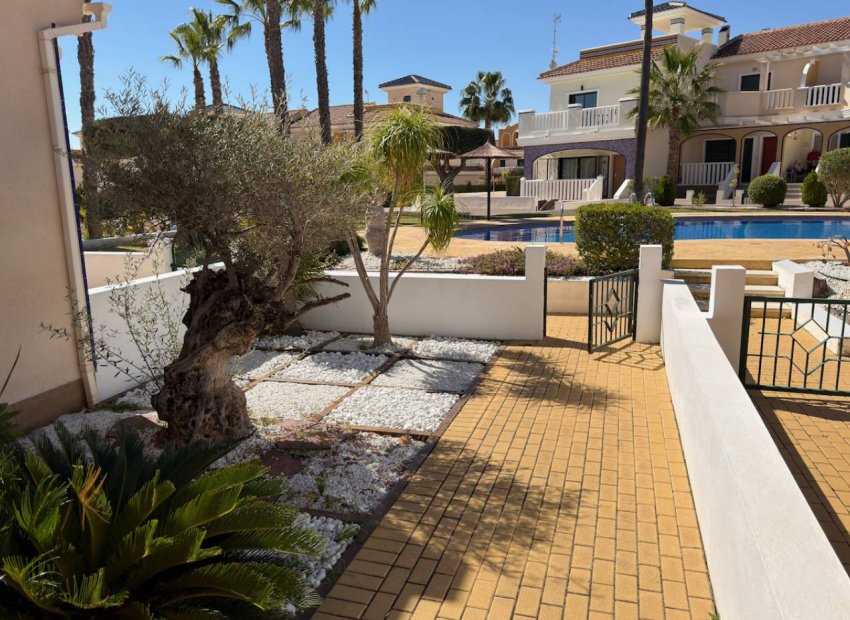 Herverkoop - Villa - Ciudad Quesada - Doña Pepa