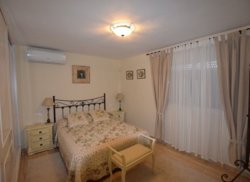 Herverkoop - Villa - Ciudad Quesada - La Fiesta