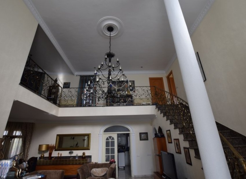 Herverkoop - Villa - Ciudad Quesada - La Fiesta