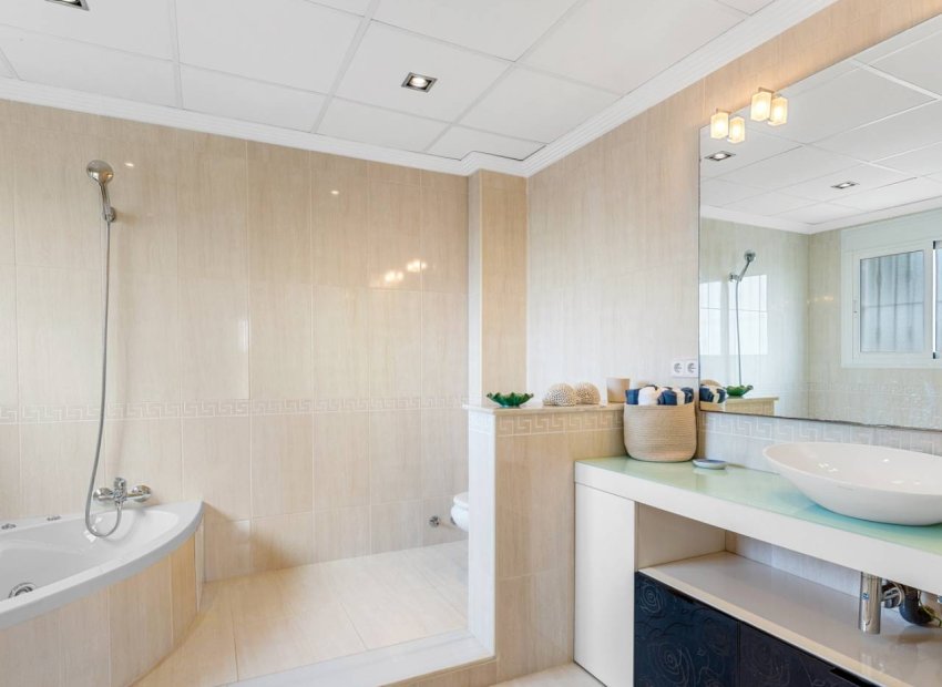 Herverkoop - Villa - Ciudad Quesada - La Fiesta