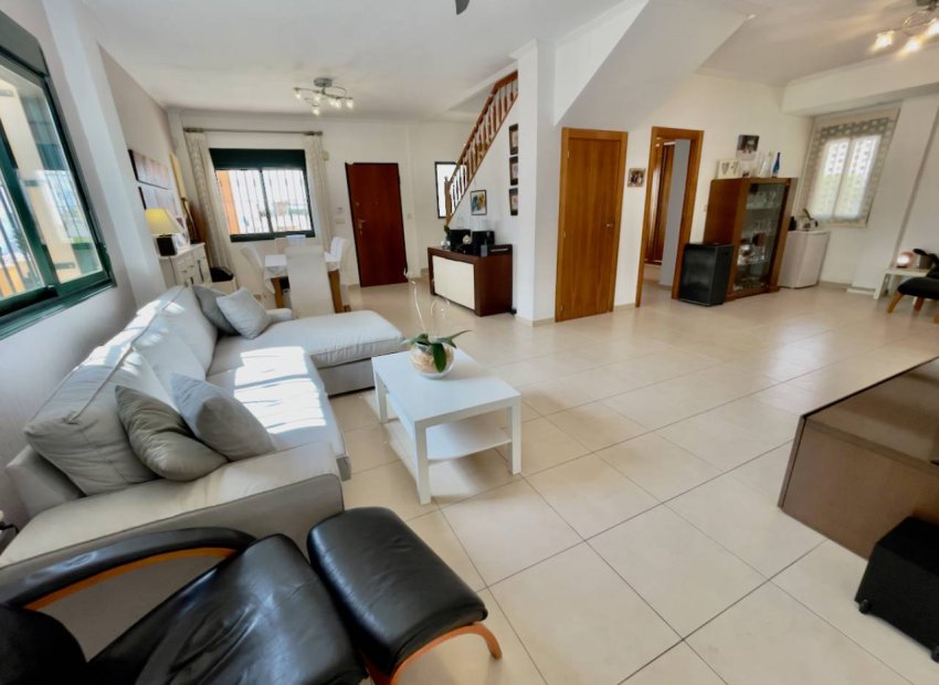 Herverkoop - Villa - Ciudad Quesada - La Fiesta