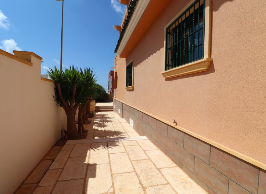 Herverkoop - Villa - Ciudad Quesada - La Fiesta