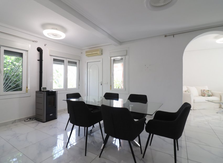 Herverkoop - Villa - Ciudad Quesada - La Fiesta