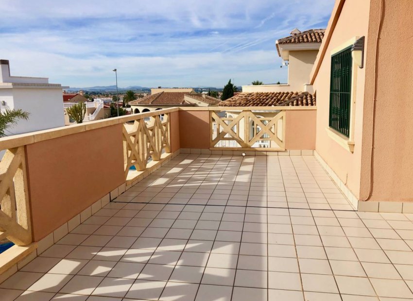 Herverkoop - Villa - Ciudad Quesada - La Fiesta