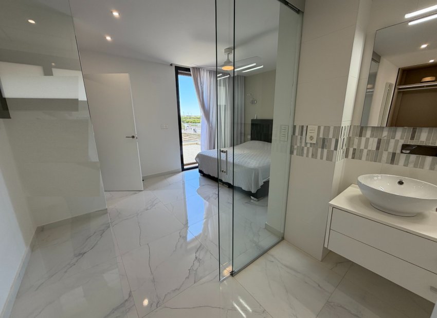 Herverkoop - Villa - Ciudad Quesada - La Laguna