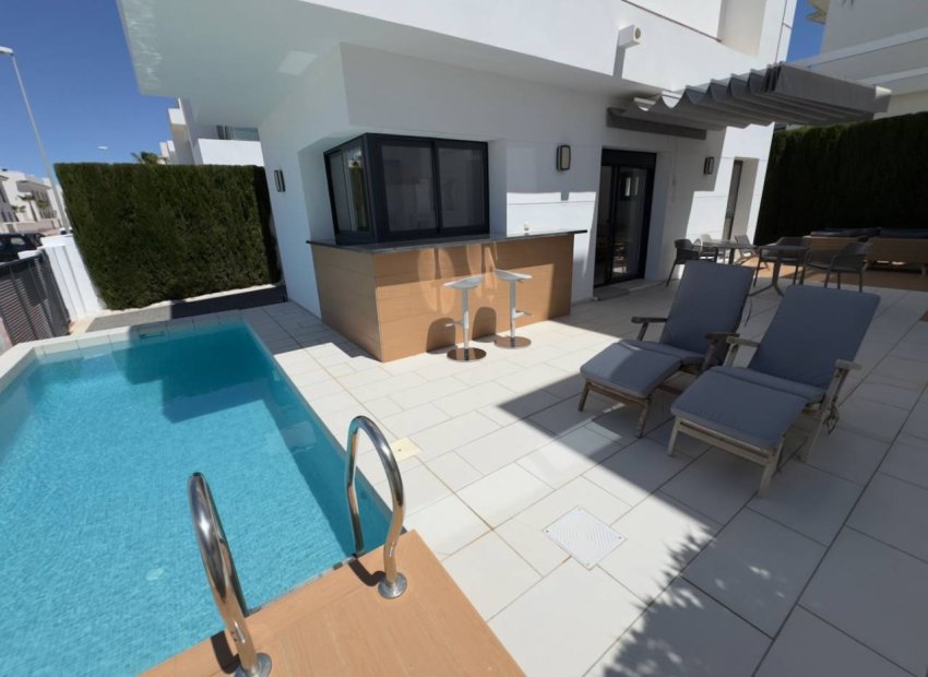 Herverkoop - Villa - Ciudad Quesada - Lo Marabú