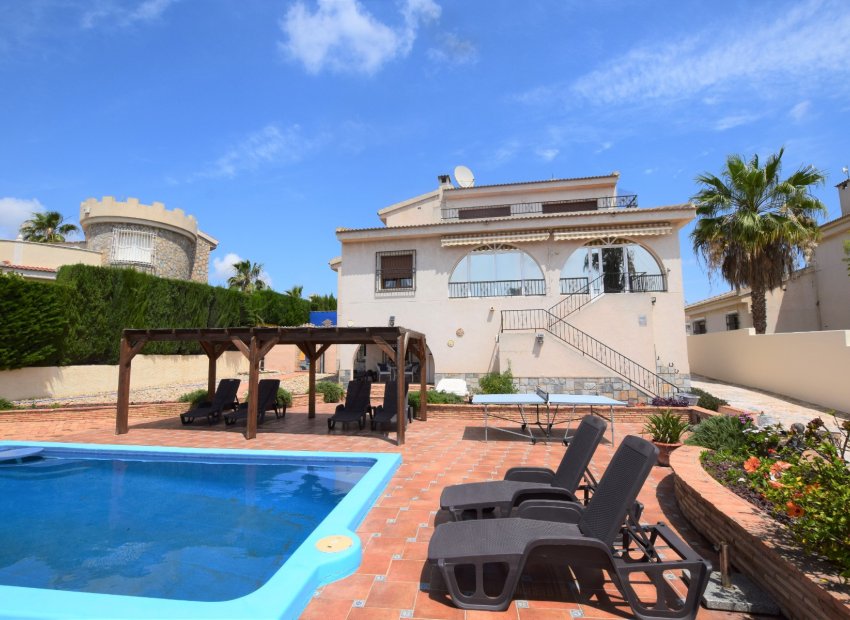 Herverkoop - Villa - Ciudad Quesada - Pueblo Bravo