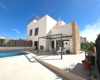 Herverkoop - Villa - Ciudad Quesada - Pueblo Bravo