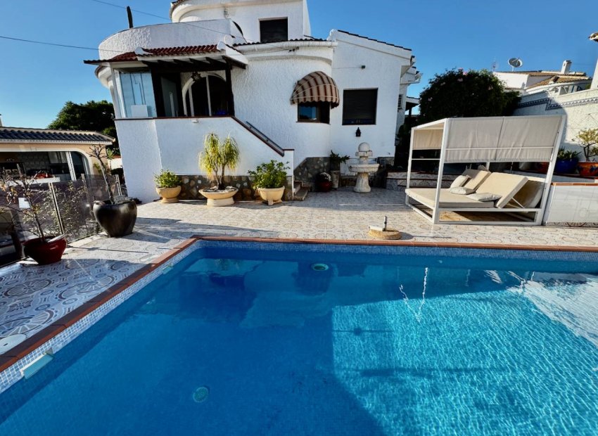 Herverkoop - Villa - Ciudad Quesada