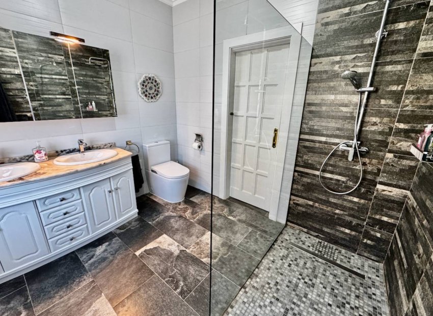 Herverkoop - Villa - Ciudad Quesada