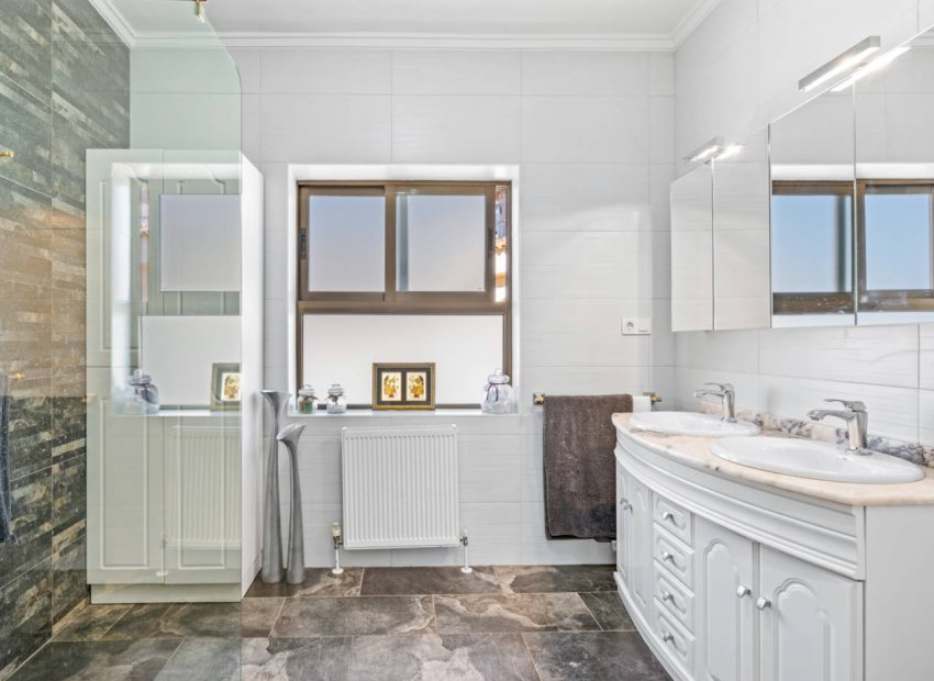 Herverkoop - Villa - Ciudad Quesada