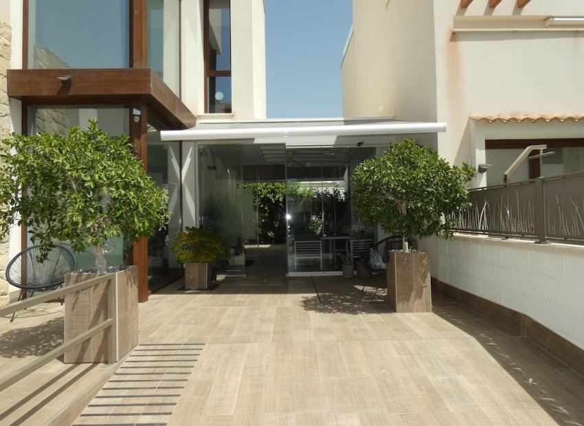 Herverkoop - Villa - Ciudad Quesada