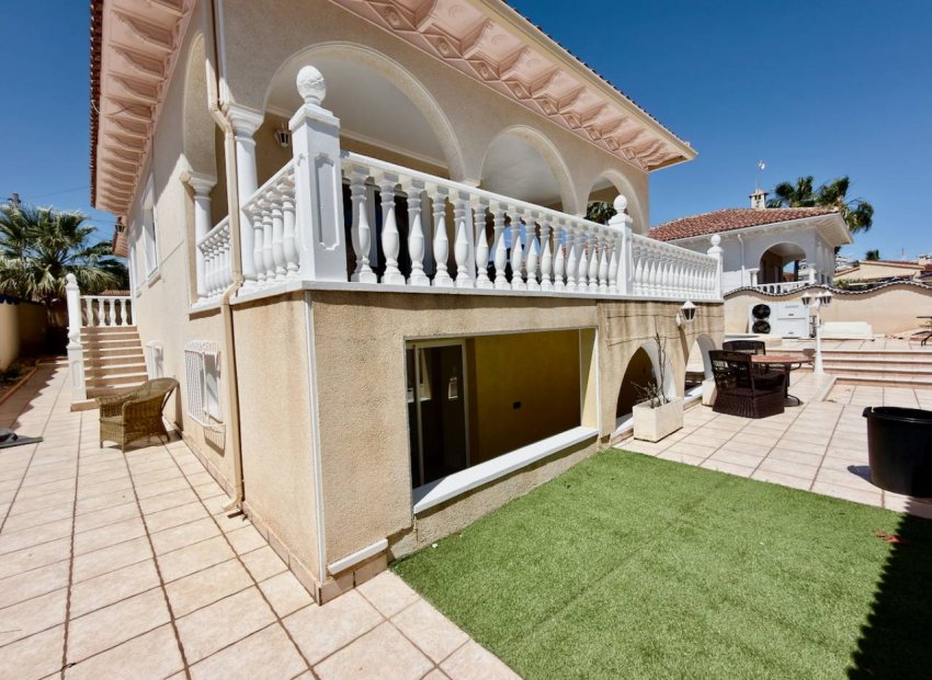 Herverkoop - Villa - Ciudad Quesada