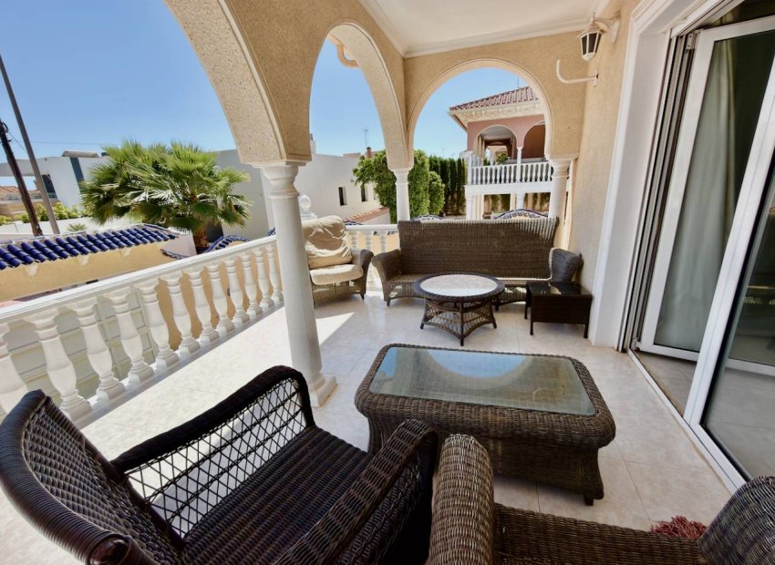 Herverkoop - Villa - Ciudad Quesada