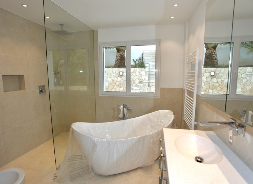 Herverkoop - Villa - COSTA D'EN BLANES - Calvià