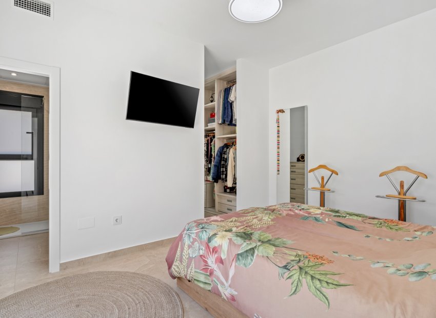 Herverkoop - Villa - Daya Nueva - Costa Blanca South