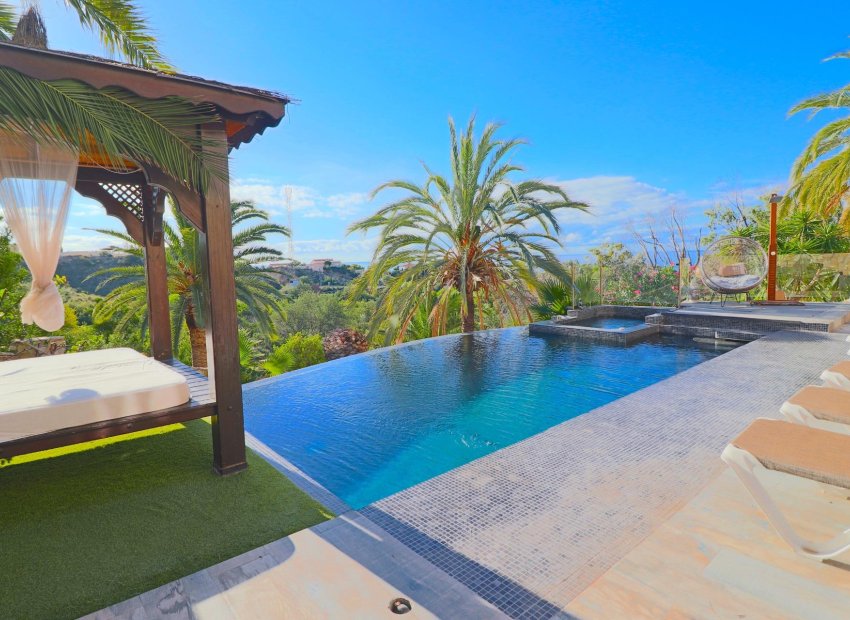 Herverkoop - Villa - El Campello - Coveta fuma