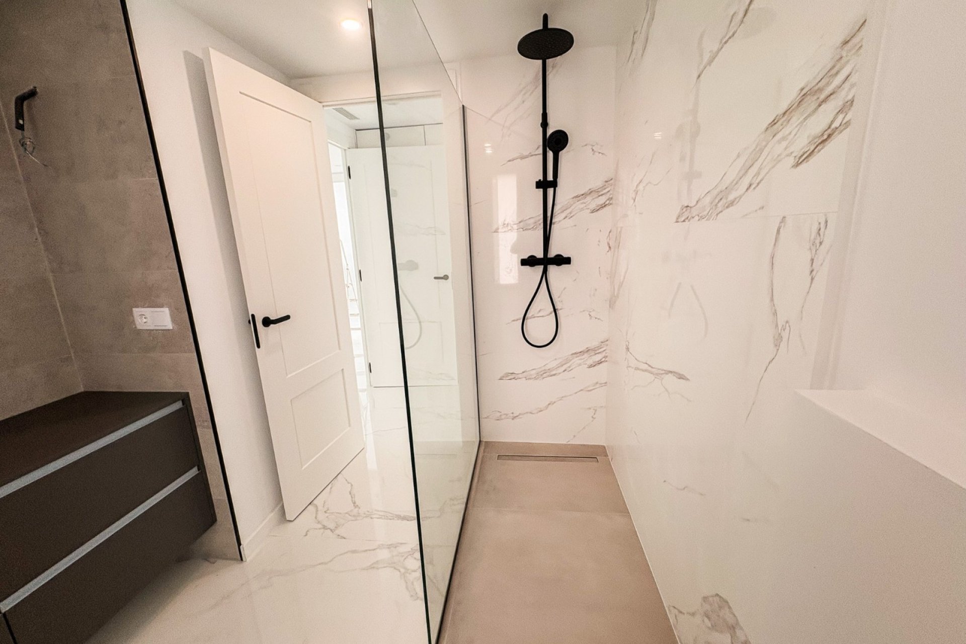 Herverkoop - Villa - El Campello - Coveta fuma