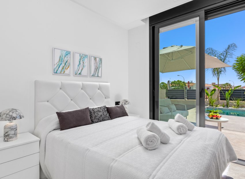 Herverkoop - Villa - El Campello - El Amerador