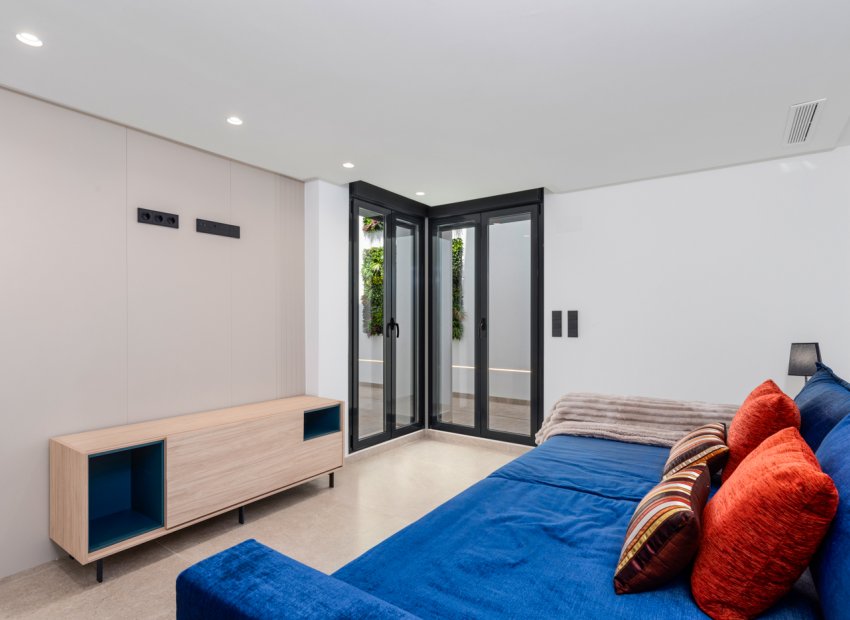 Herverkoop - Villa - El Campello - El Amerador