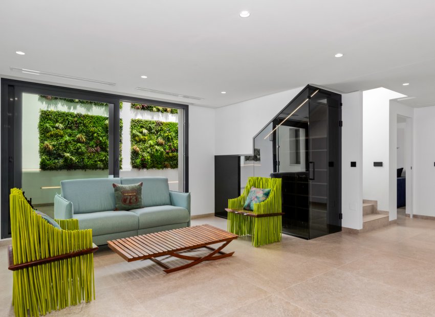 Herverkoop - Villa - El Campello - El Amerador