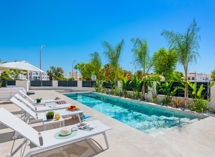 Herverkoop - Villa - El Campello - El Amerador