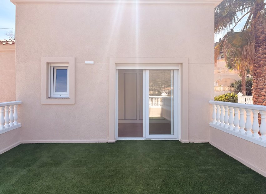 Herverkoop - Villa - El Campello - Pueblo Acantilado - Venta Lanuza