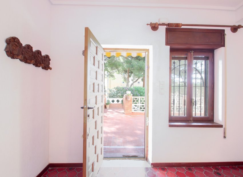 Herverkoop - Villa - El Campello