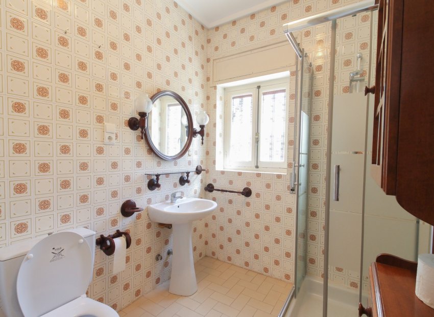 Herverkoop - Villa - El Campello