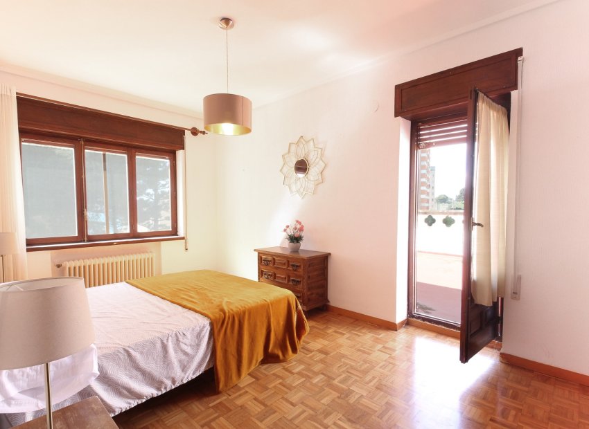 Herverkoop - Villa - El Campello