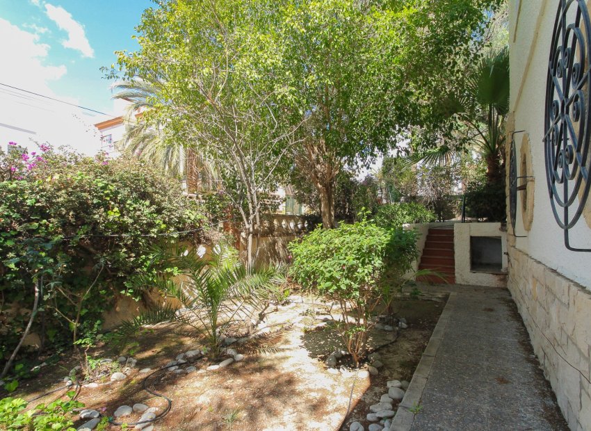 Herverkoop - Villa - El Campello