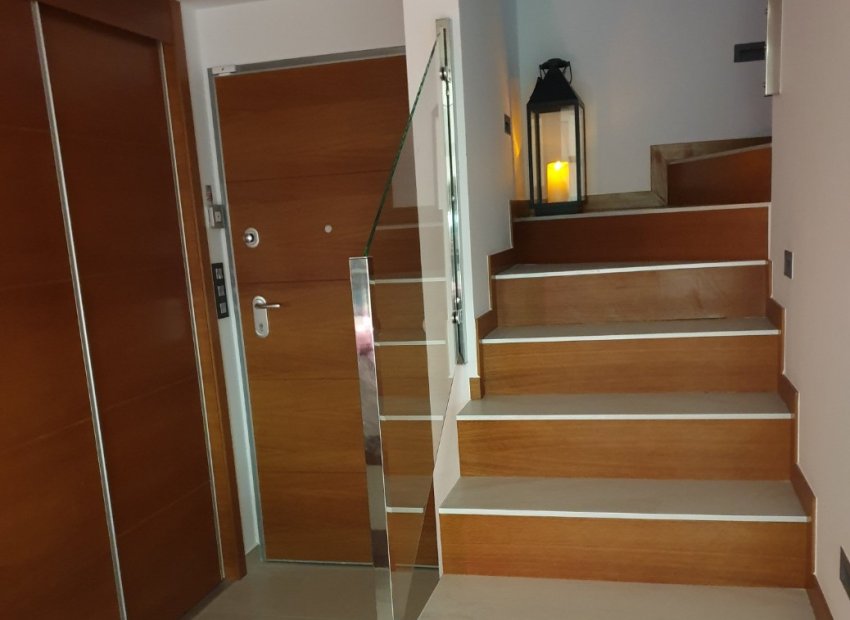 Herverkoop - Villa - El Raso