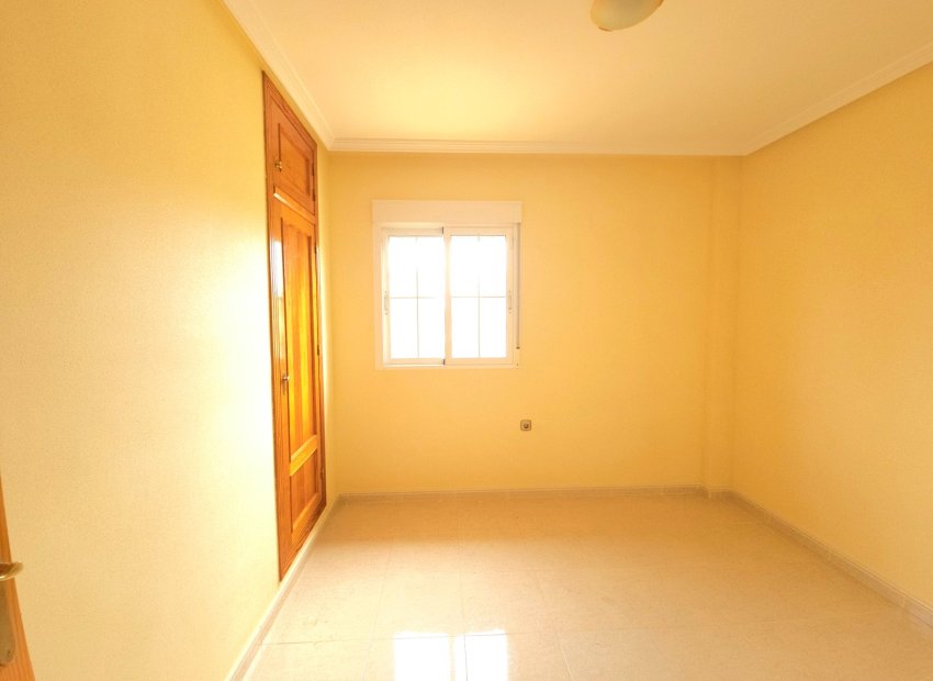 Herverkoop - Villa - Elche - La Marina